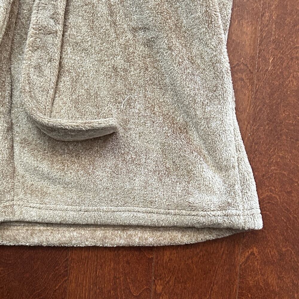 Daniel Buchler Men’s Plush Tan Bathrobe, Size L/XL - Picture 9 of 15
